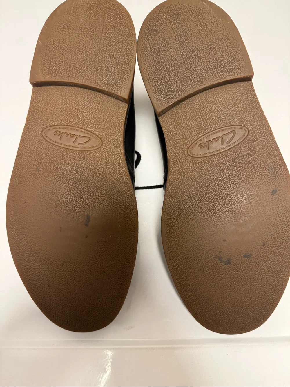 Clarks Bushacre 2 Men’s Black Leather Chukka Boots